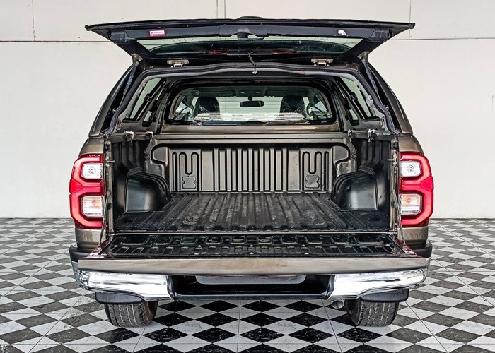 Used 9
                    TOYOTA
                     for Sale Image