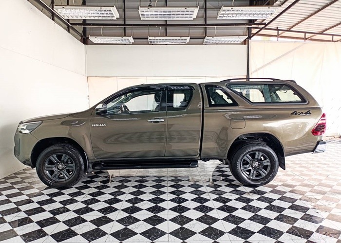 Used 9
                    TOYOTA
                     for Sale Image