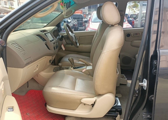 Used 5
                    TOYOTA
                     for Sale Image