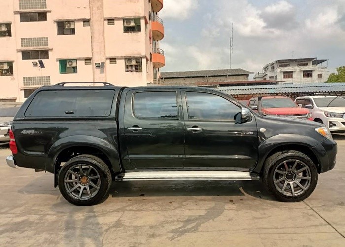 Used 5
                    TOYOTA
                     for Sale Image