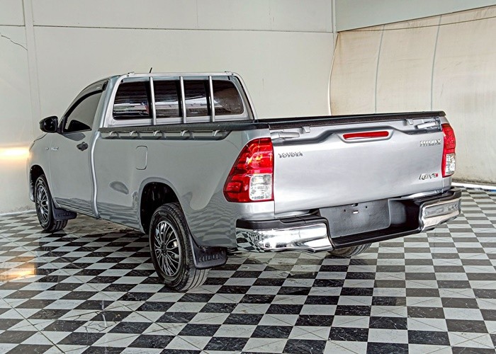 Used 7
                    TOYOTA
                     for Sale Image