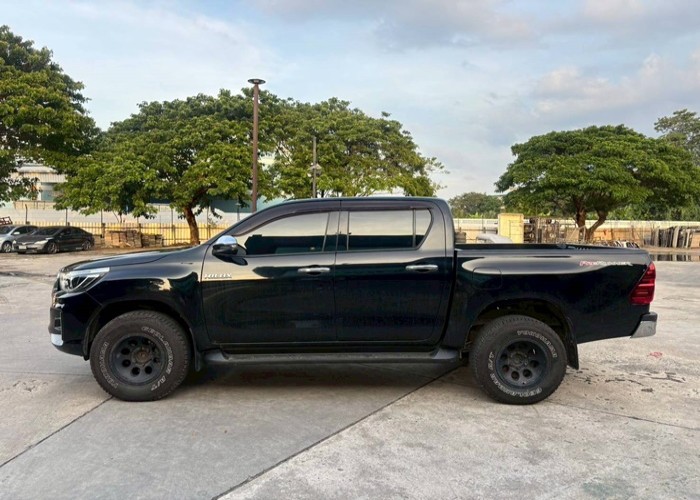 Used 10
                    TOYOTA
                     for Sale Image