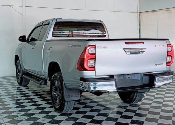 Used 10
                    TOYOTA
                     for Sale Image