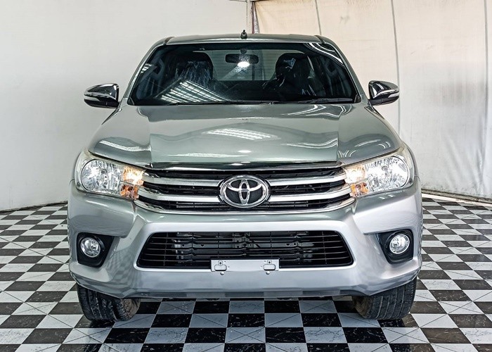 Used 7
                    TOYOTA
                     for Sale Image