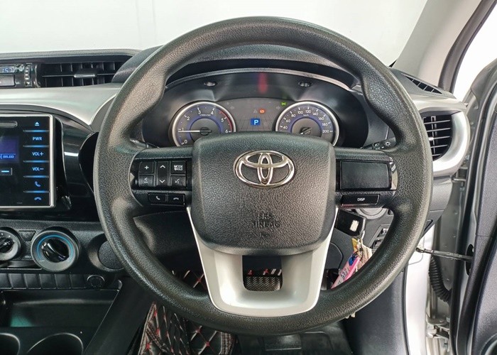 Used 7
                    TOYOTA
                     for Sale Image