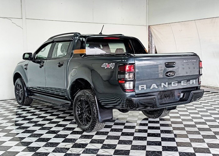 Used 7
                    FORD
                     for Sale Image