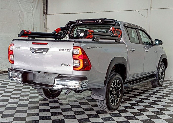 Used 10
                    TOYOTA
                     for Sale Image