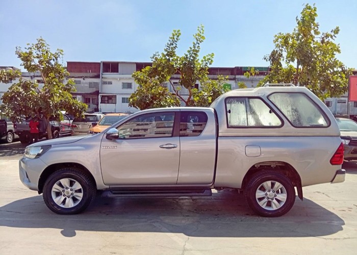 Used 5
                    TOYOTA
                     for Sale Image