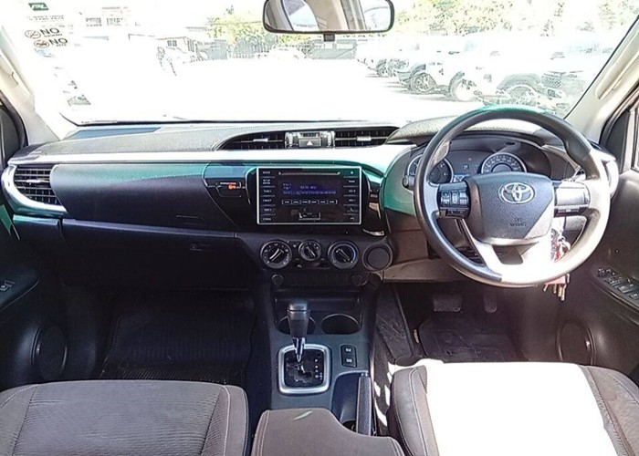 Used 5
                    TOYOTA
                     for Sale Image