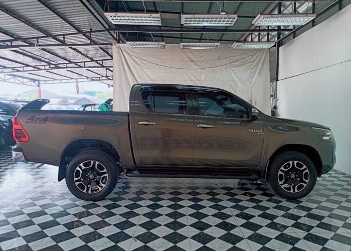 Used 11
                    TOYOTA
                     for Sale Image