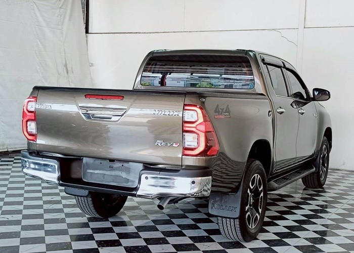 Used 11
                    TOYOTA
                     for Sale Image