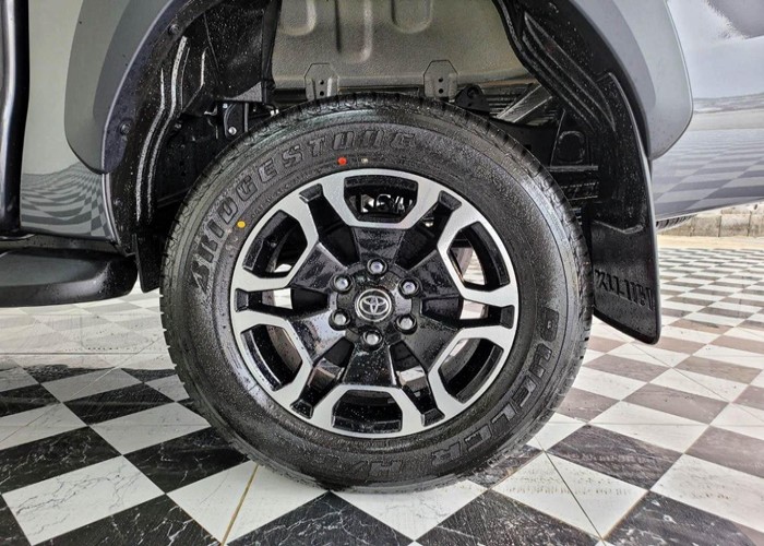 Used 1
                    TOYOTA
                     for Sale Image