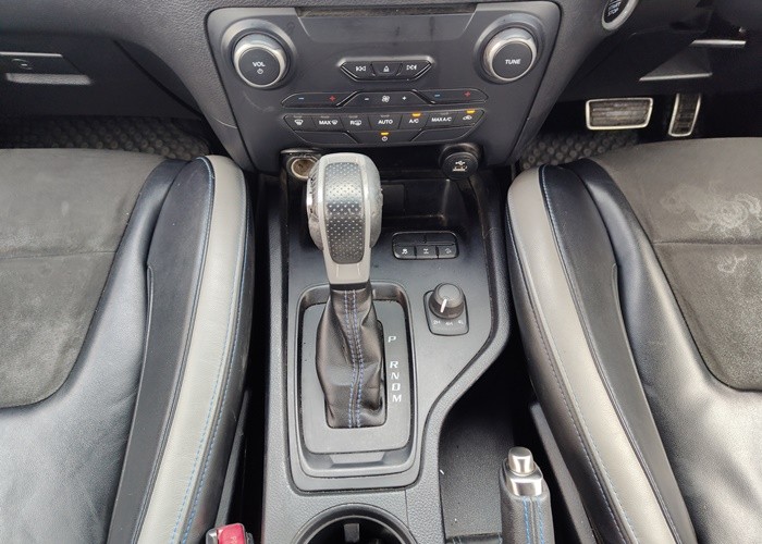 Used 10
                    FORD
                     for Sale Image