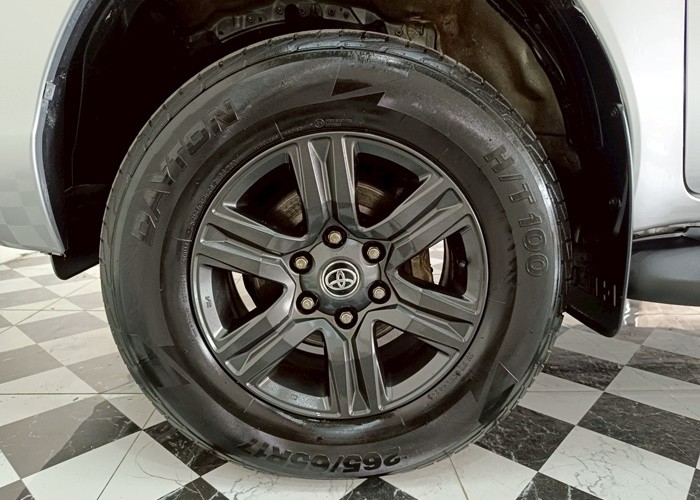 Used 10
                    TOYOTA
                     for Sale Image