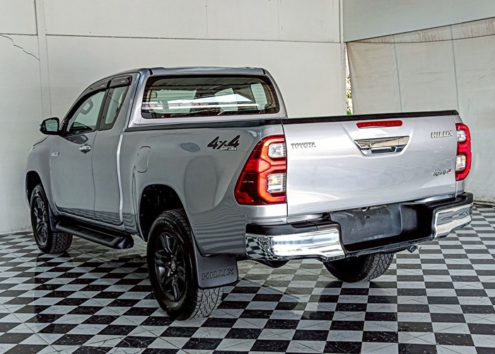 Used 10
                    TOYOTA
                     for Sale Image