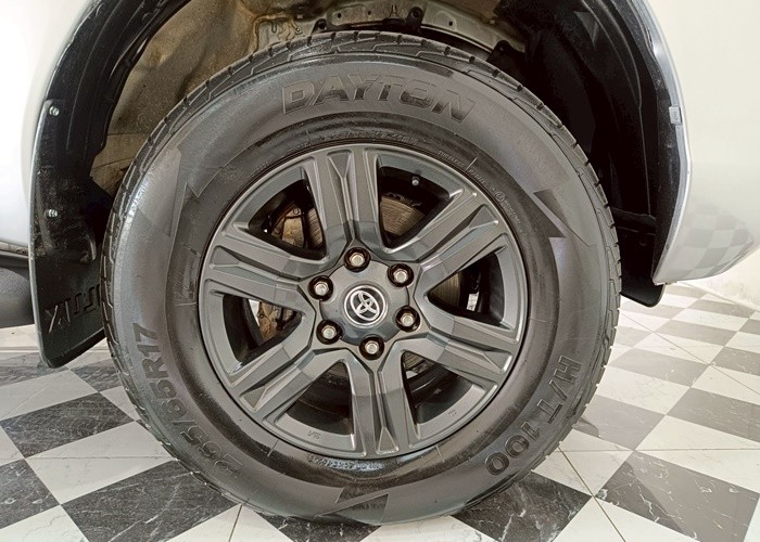 Used 10
                    TOYOTA
                     for Sale Image