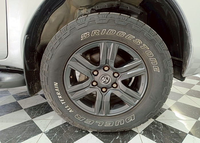 Used 8
                    TOYOTA
                     for Sale Image