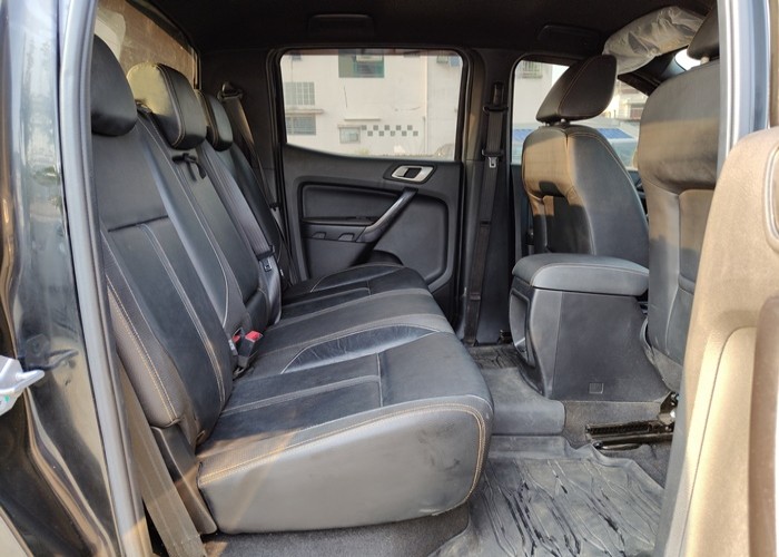 Used 7
                    FORD
                     for Sale Image