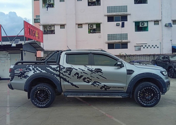 Used 6
                    FORD
                     for Sale Image