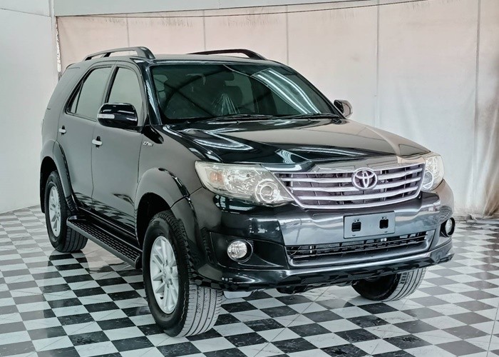 Used 4
                    TOYOTA
                     for Sale Image