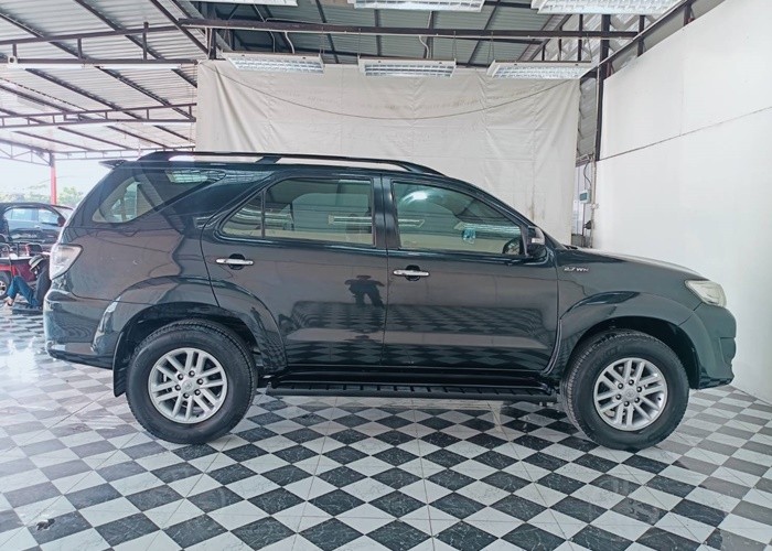 Used 4
                    TOYOTA
                     for Sale Image