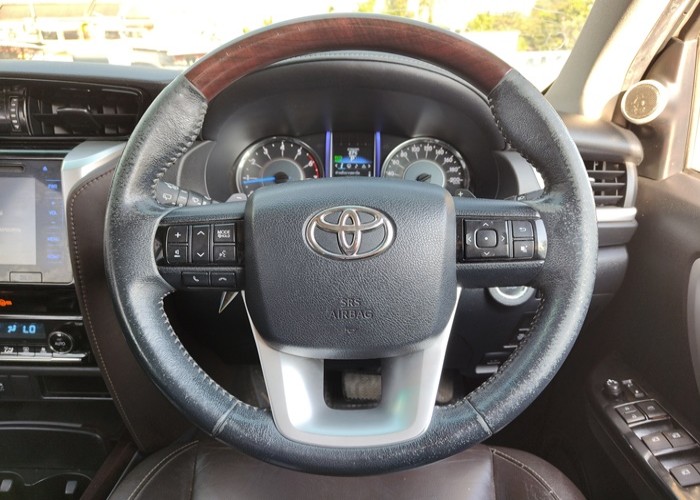 Used 9
                    TOYOTA
                     for Sale Image
