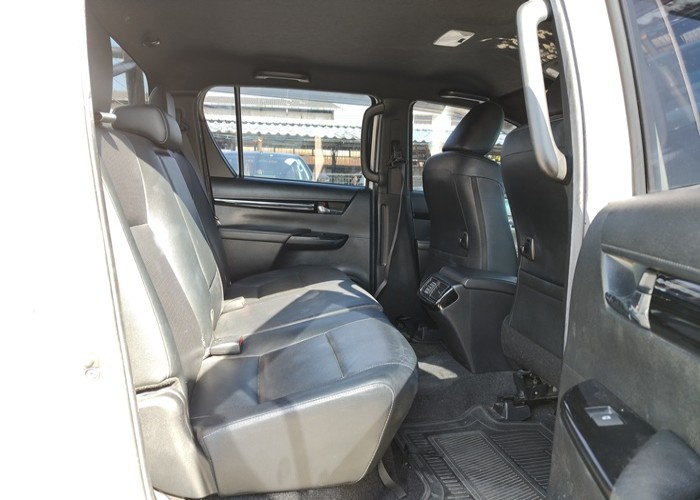 Used 7
                    TOYOTA
                     for Sale Image