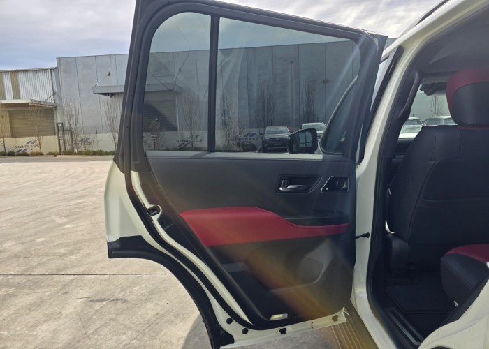 Used 1
                    TOYOTA
                     for Sale Image