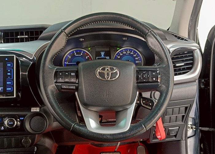 Used 11
                    TOYOTA
                     for Sale Image