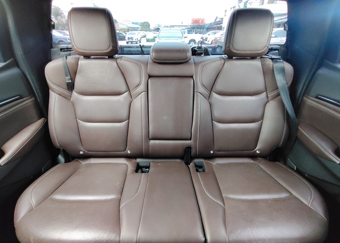 Used 2
                    ISUZU
                     for Sale Image