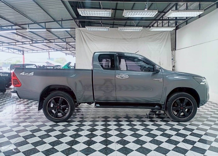 Used 1
                    TOYOTA
                     for Sale Image