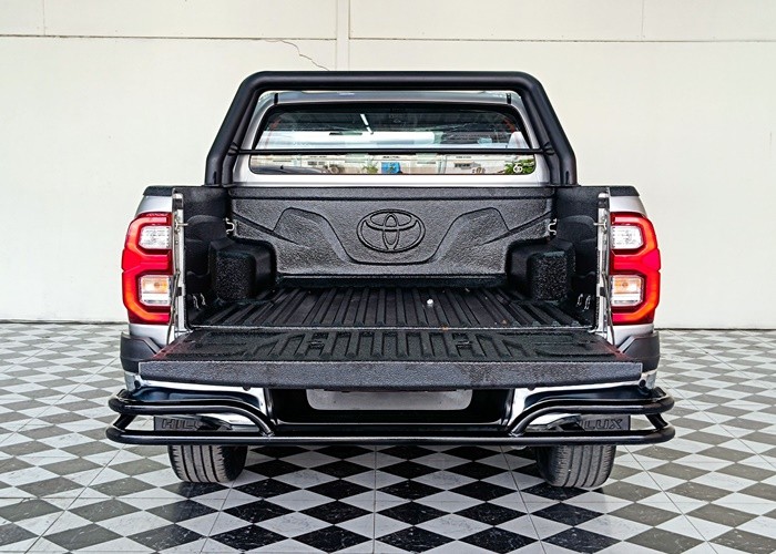 Used 8
                    TOYOTA
                     for Sale Image