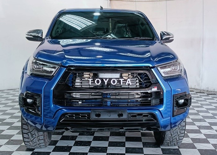 Used 7
                    TOYOTA
                     for Sale Image